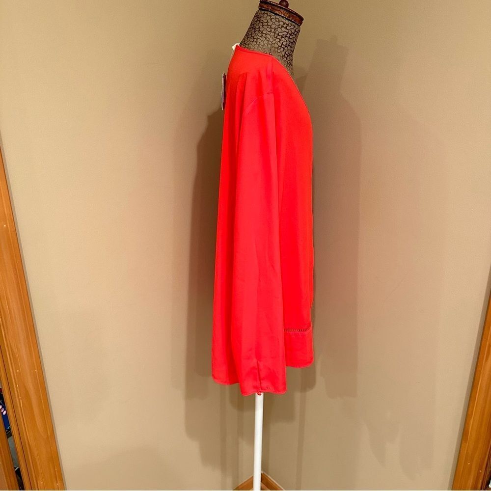 Blouse - Picture 3 of 11